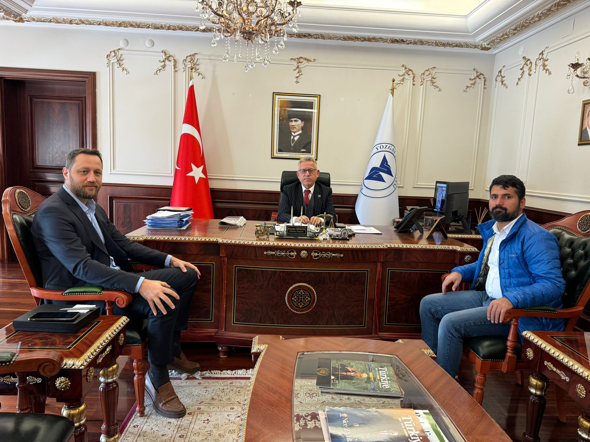 Yozgat Belediye Başkanı Dr. Kazım Arslan’ı makamında ziyaret.